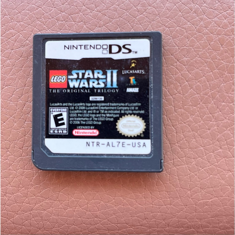 Game bundle.Nintendo DS